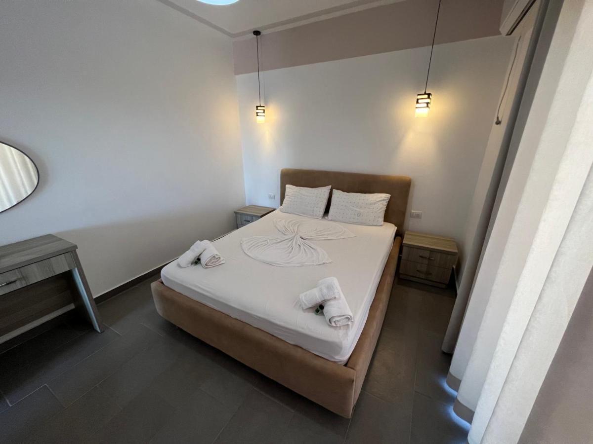 Irini Hotel 3*