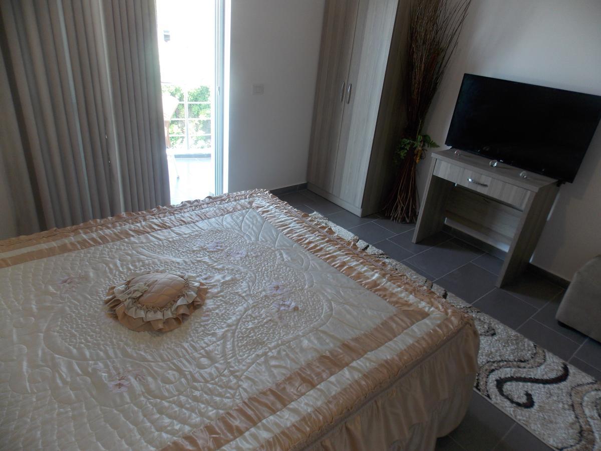 Irini 3*